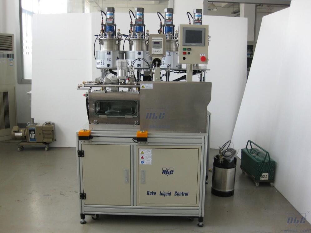 小型吐出量真空灌注設(shè)備